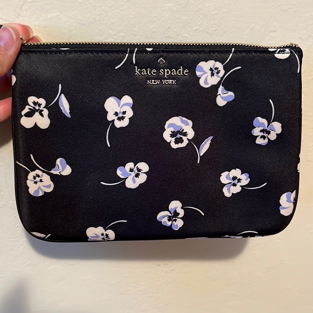 Kate spade wristlet